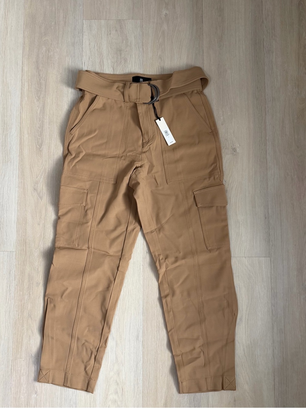 Banana Republic Women’s Tan Cargo Pants with Belt NWT